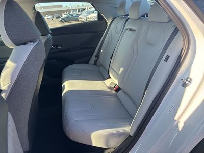 2026 Hyundai Elantra Hybrid - Photo 11