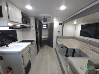 2027 Coachmen RV Catalina — photo 19 view