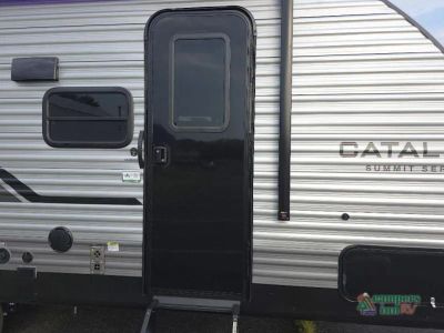 2027 Coachmen RV Catalina — photo 14 view