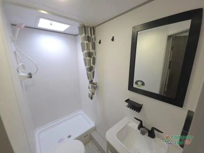 2027 Coachmen RV Catalina — photo 44 view