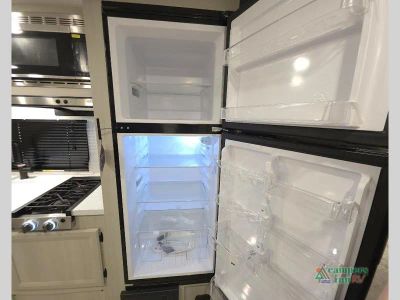 2027 Coachmen RV Catalina — photo 31 view