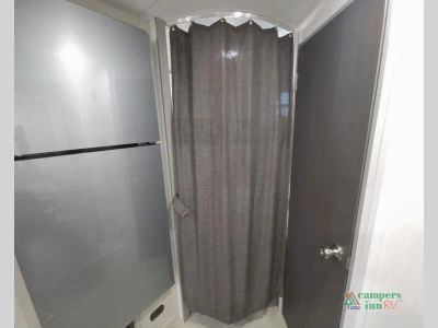 2027 Coachmen RV Catalina — photo 42 view