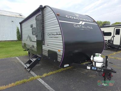 2027 Coachmen RV Catalina — front three-quarter view