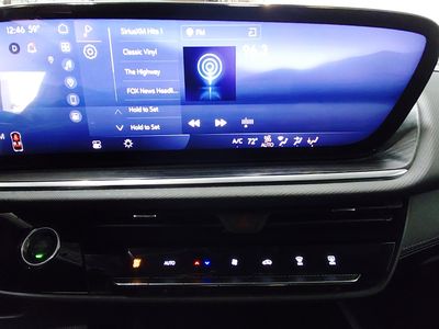 2024 Buick Envision - Photo 18