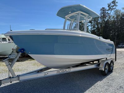 2026 Robalo 222 CC - Photo 13