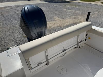 2026 Robalo 222 CC - Photo 18