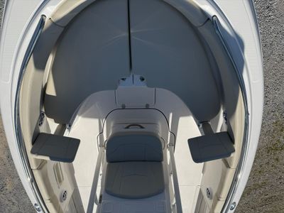 2026 Robalo 222 CC - Photo 3