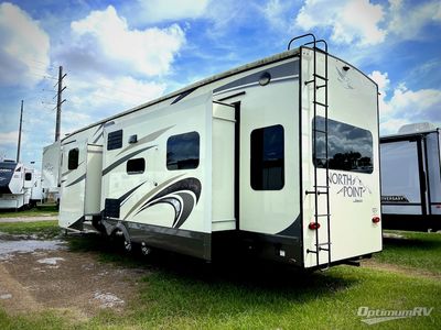 2019 Jayco North Point - Photo 2