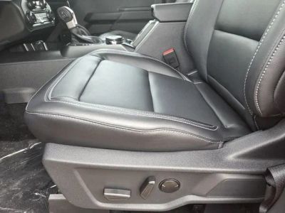 2026 Ford Bronco — photo 11 view
