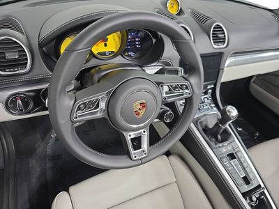2025 Porsche 718 Boxster - Photo 4