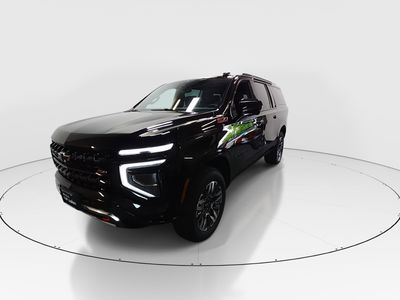 2025 Chevrolet Suburban - Photo 3