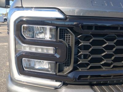2026 Ford F-350SD - Photo 10