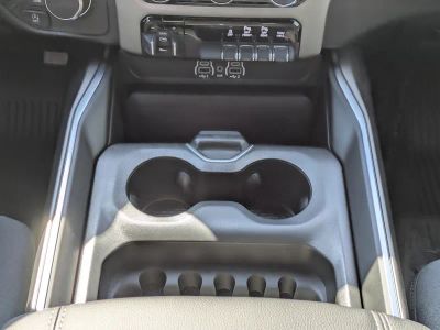 2026 Ram 1500 — photo 18 view
