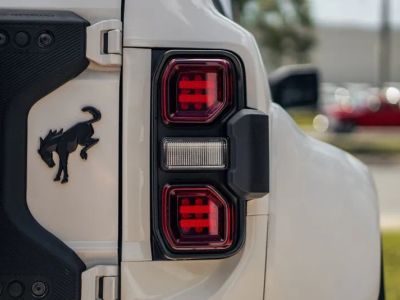 2024 Ford Bronco — photo 12 view