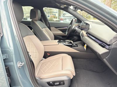2026 BMW 5 Series 540i xDrive - Photo 17