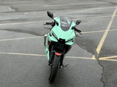 2026 Yamaha YZF-R3 - Photo 9