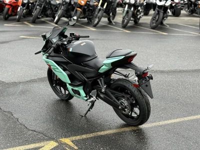 2026 Yamaha YZF-R3 - Photo 5
