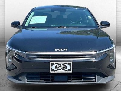 2025 Kia K4 — side profile view