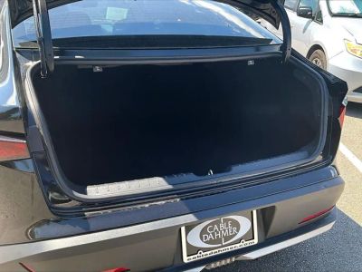 2025 Kia K4 — interior view