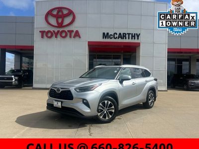 2024 Toyota Highlander - Photo 1