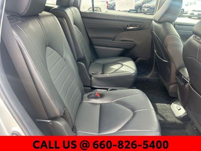 2024 Toyota Highlander - Photo 9