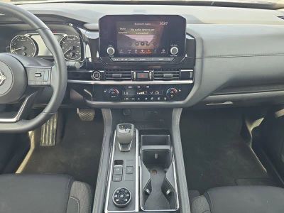 2024 Nissan Pathfinder — photo 11 view