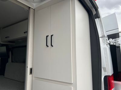 2024 Thor Motor Coach DAZZLE - Photo 17