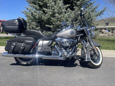 2009 Harley-Davidson FLHRC - Road King Classic - Photo 2