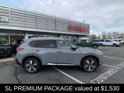 2023 Nissan Rogue SL - Photo 4