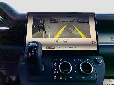 2026 Land Rover Defender 110 — photo 34 view