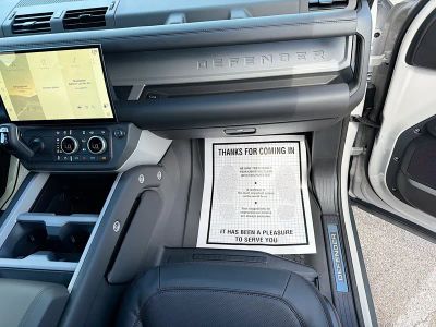 2026 Land Rover Defender 110 — photo 18 view