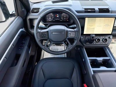 2026 Land Rover Defender 110 — photo 17 view