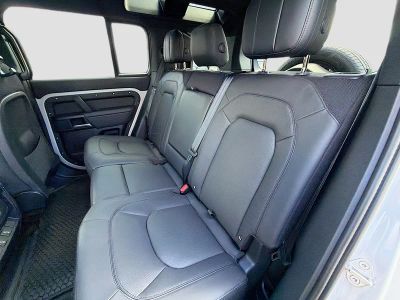 2026 Land Rover Defender 110 — photo 21 view