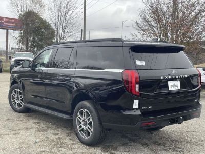 2025 Ford Expedition - Photo 5