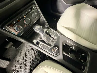 2022 Volkswagen Tiguan — photo 21 view