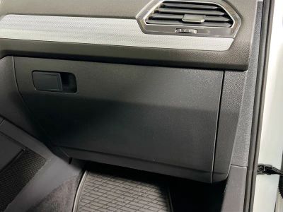 2022 Volkswagen Tiguan — photo 30 view