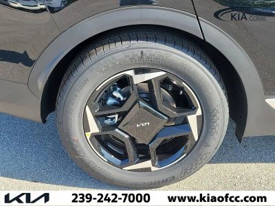 2026 Kia Sportage — photo 9 view