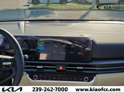 2026 Kia Sportage — photo 18 view