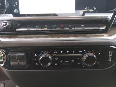 2025 Chevrolet Silverado 1500 — photo 20 view