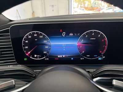 2026 Mercedes-Benz GLE — photo 32 view