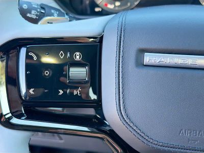 2026 Land Rover Range Rover Velar — photo 37 view
