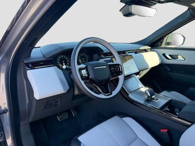 2026 Land Rover Range Rover Velar — photo 25 view