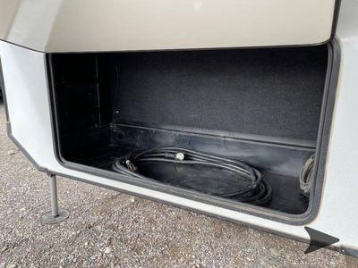 2017 Keystone RV Avalanche - Photo 17