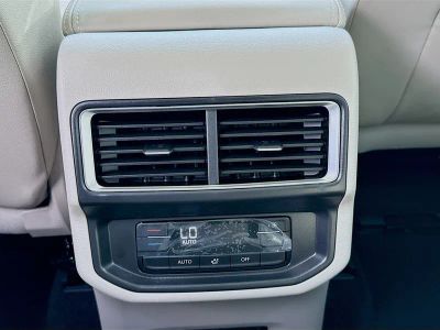 2026 Volkswagen Atlas — photo 19 view