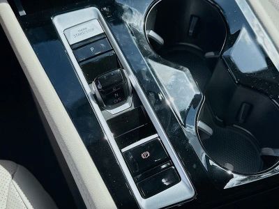 2026 Volkswagen Atlas — photo 15 view