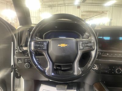 2024 Chevrolet Silverado 3500HD — photo 19 view