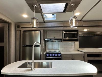 2020 Keystone Outback - Photo 11