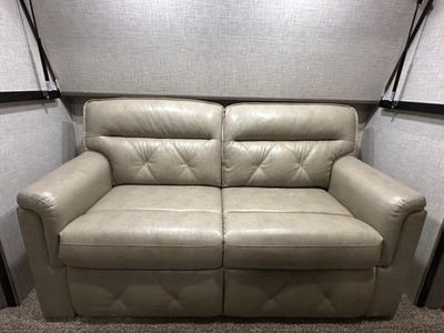 2020 Keystone Outback - Photo 24