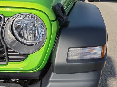 2026 Jeep Wrangler - Photo 10