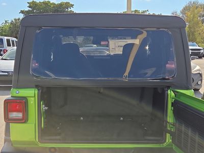 2026 Jeep Wrangler - Photo 15